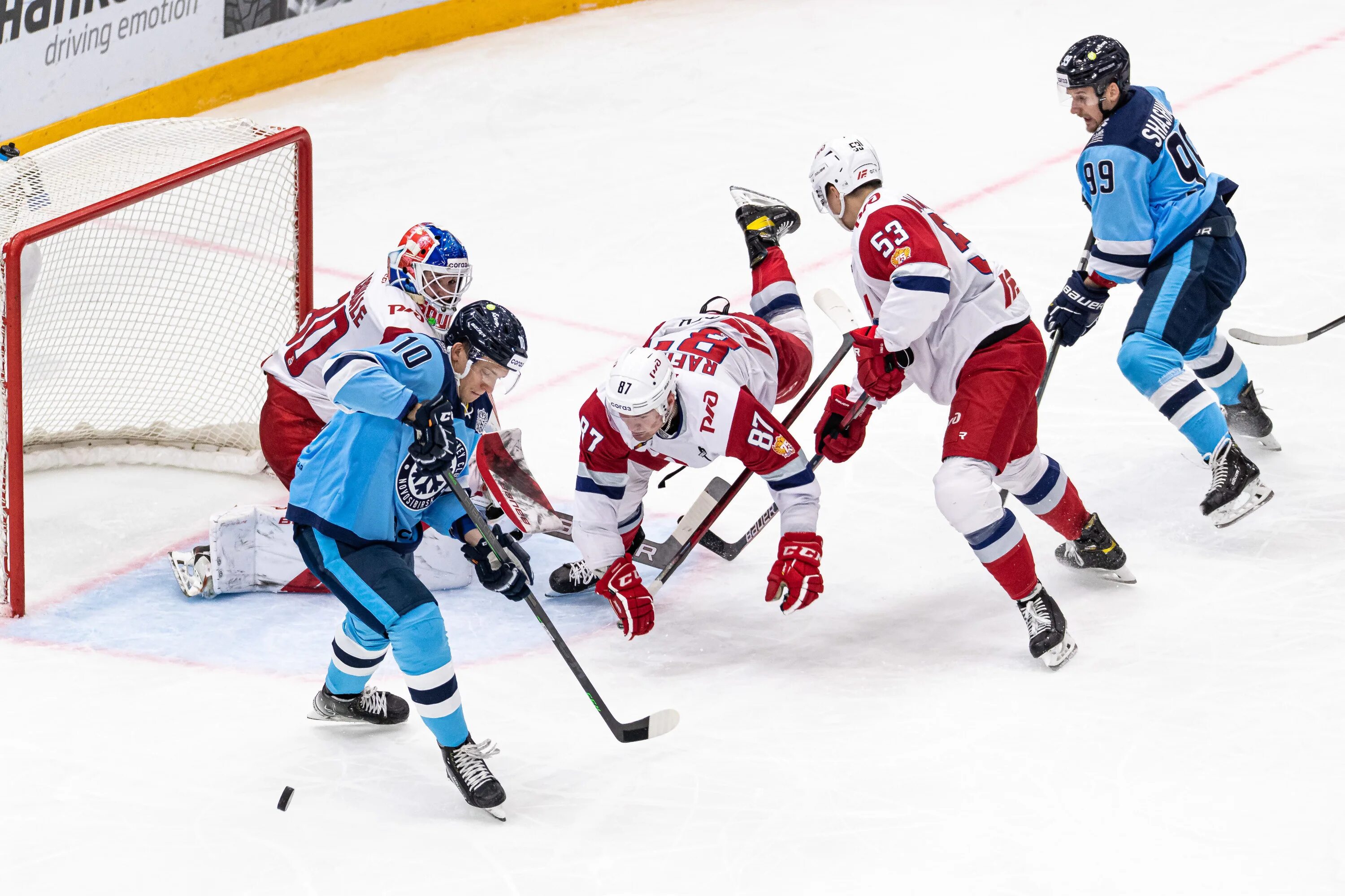 Динамо минск локомотив прогноз. Динамо минск локомотив прогноз. Хк динамо минск локомотив. Динамо локомотив хоккей. Локомотив сибирь.