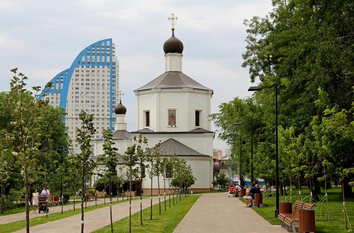 Храм иоанна предтечи. Иоанно-предтеченская церковь волгоград. Храм иоанна предтечи волгоград. Храм святого иоанна предтечи волгоград. Церковь на набережной волгоград.