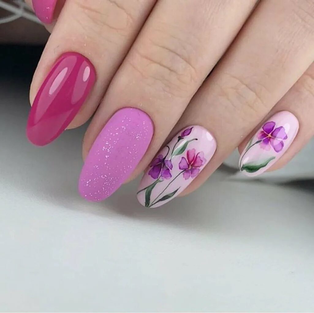 Весенний маникюр гель лак. Цветочный маникюр. Ногти с цветочками. Красивые ногти с цветами.