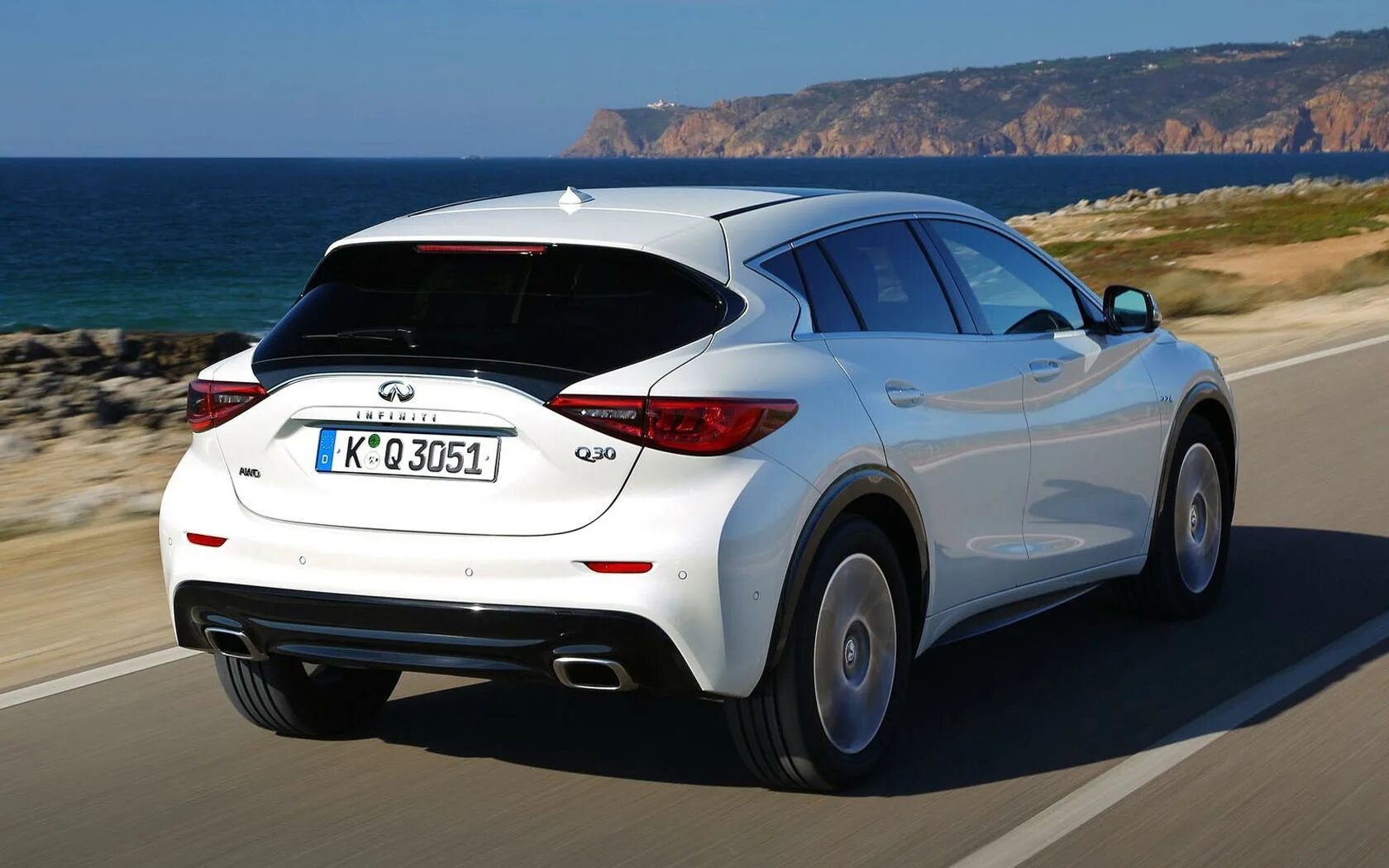 Инфинити 7 телефон. Инфинити ку 4. Инфинити qx30 2021. Infiniti qx60 i. Ниссан q30.