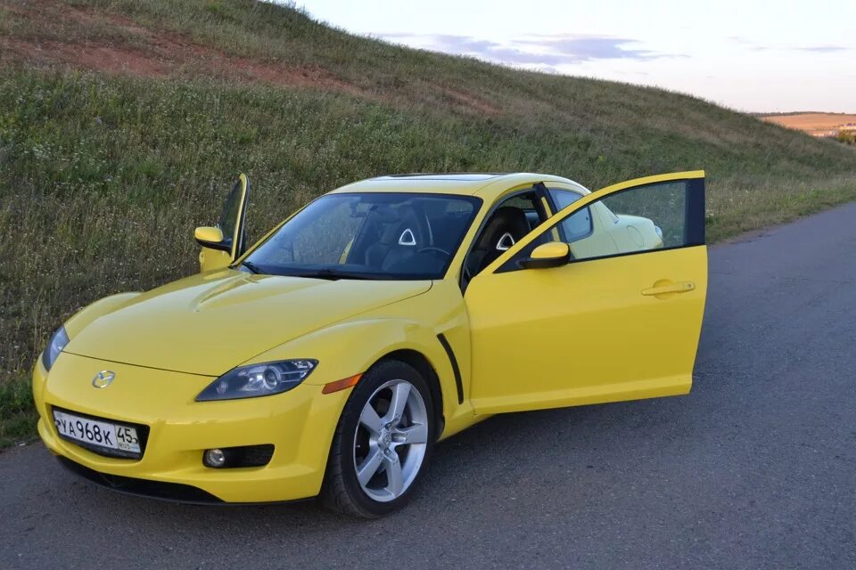 Mazda rx8 Yellow. Мазда rx8 желтая. Mazda спорткар RX-8 желтая. Yellow Mazda rx8 cuppe. Mazda желтая