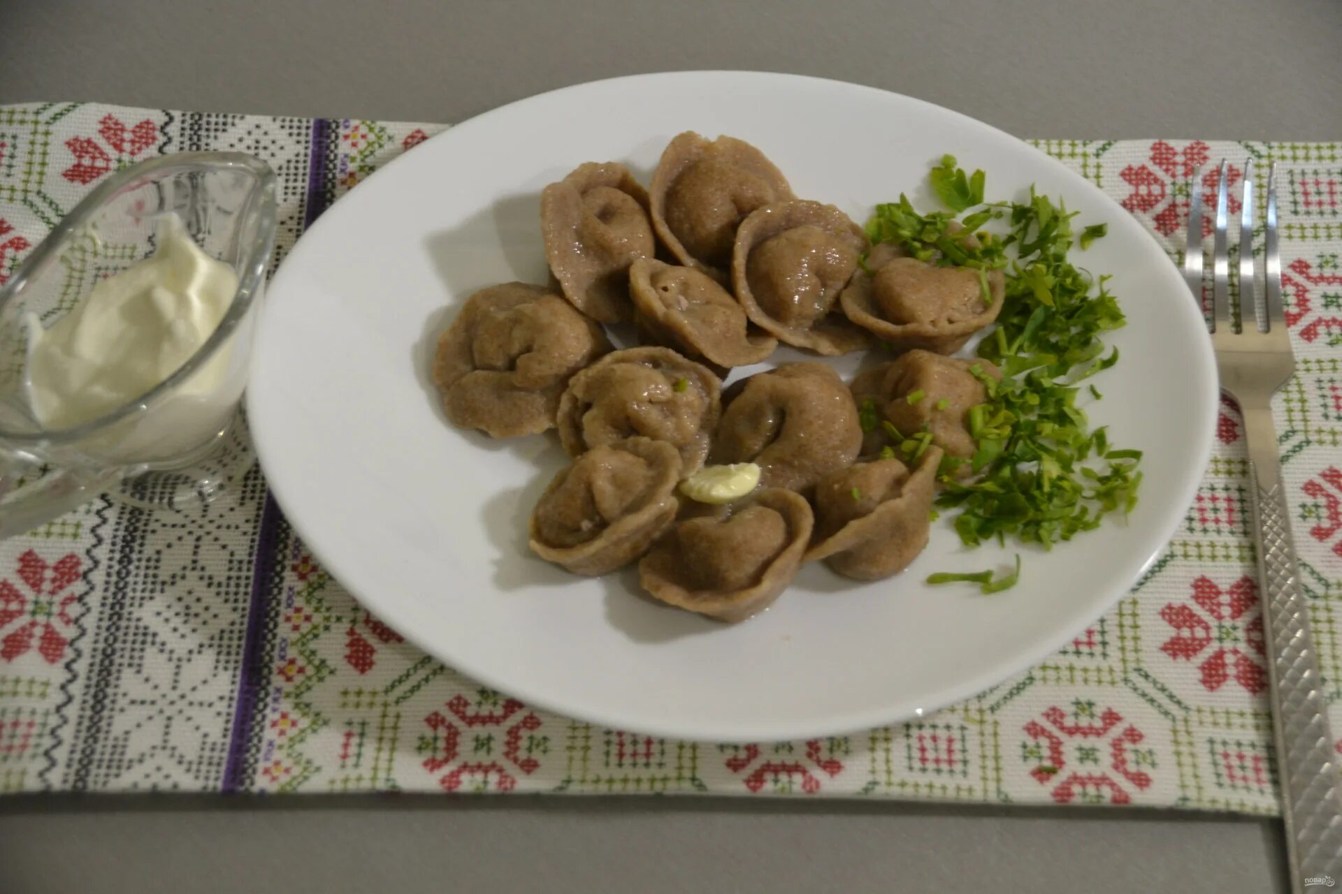 Пельмени из ржаной муки рецепт. Пельмени из ржаной муки. пельмени из цельнозерновой муки. пп пельмени. шорские пельмени из ржаной муки.