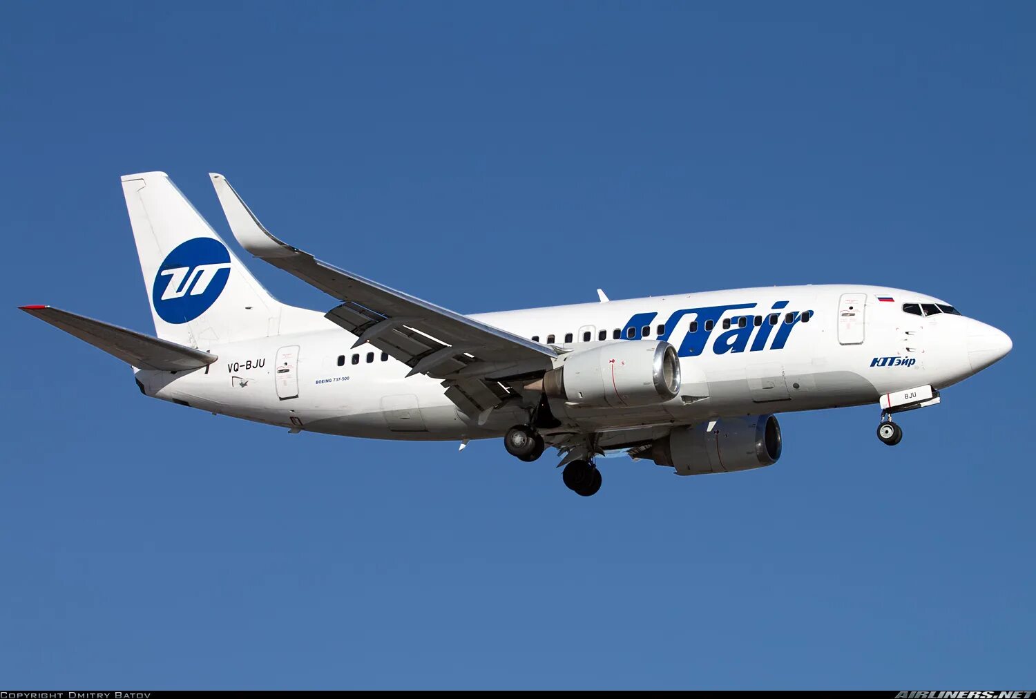 Самолет ютэйр боинг. Боинг 737 UTAIR. Boeing 737-700 UTAIR. Боинг 737 524 ЮТЭЙР. Boeing 737-800 (Winglets) ЮТЭЙР.