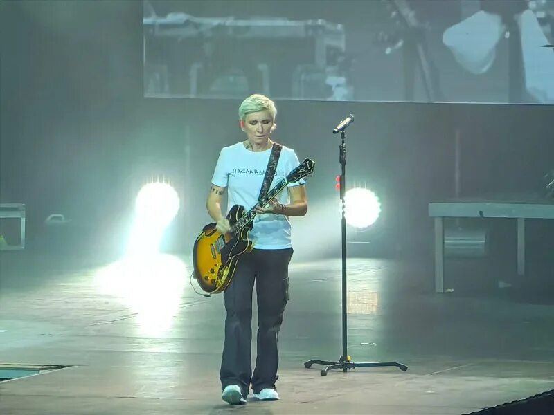 диана арбенина концерты 2021. ночные снайперы санкт-петербург 2022. концерт арбениной в 2024 году. ночные снайперы o2 2020. концерты в рязани 2023.