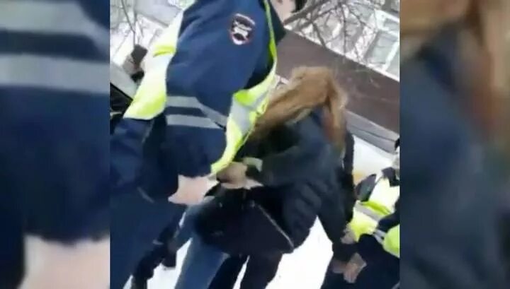 Как снимают пьяных девушек. Как снимают пьяных девушек. Пьяные подруги. Пьяные девушки из соцсетей. Красивые пьяные.