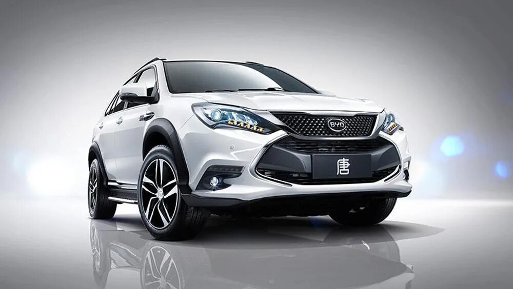 Byd tang 2022 гибрид. Byd qin 2021. Byd qin ev 2021. Byd tang hybrid suv. Byd компактвэн.