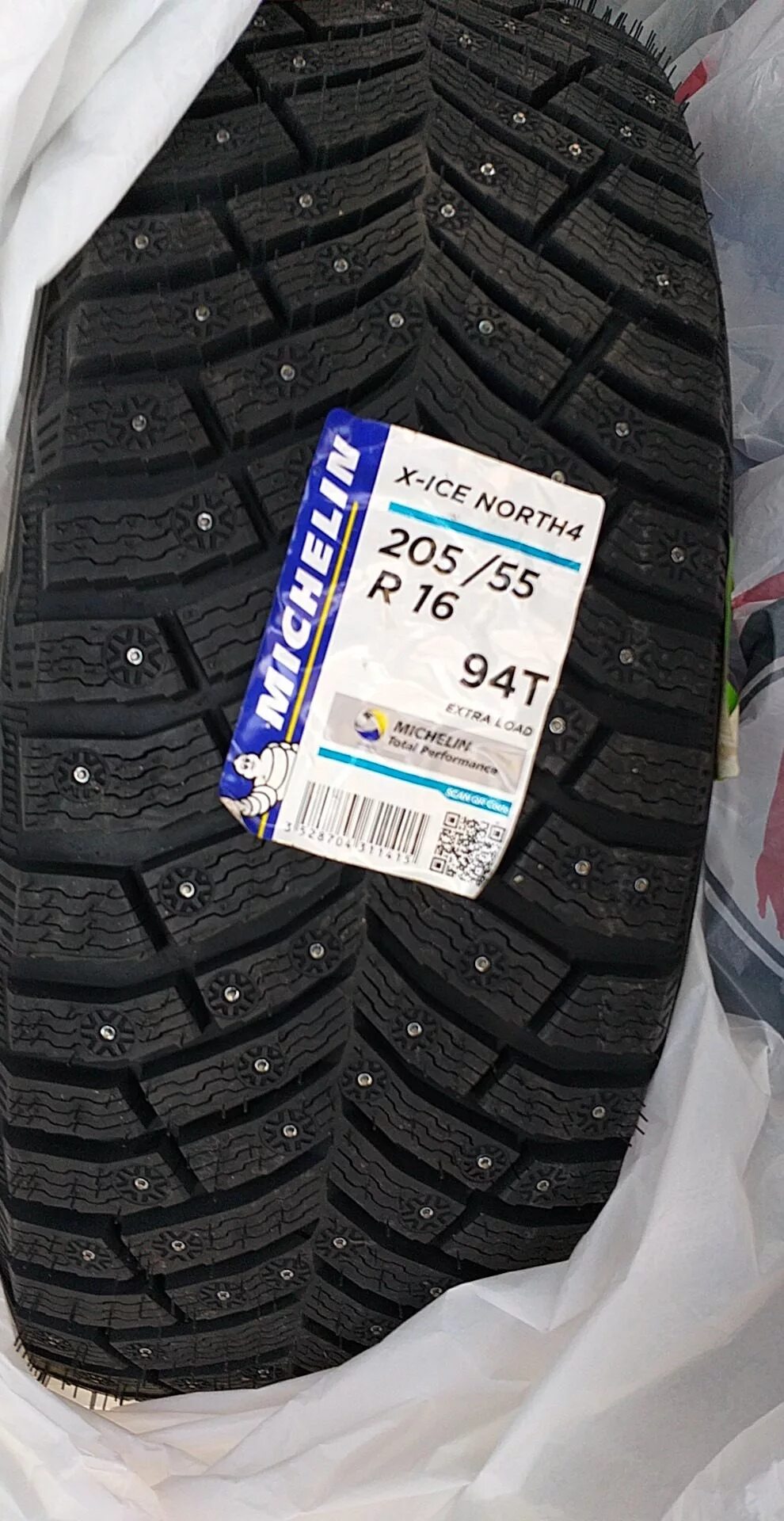 Michelin x-Ice North 4. Michelin x-Ice North 4 шип. Шины Michelin x-Ice North 4 205/55 r16. Шины зимние Мишлен айс Норд 4 16. Мишлен х айс норд купить