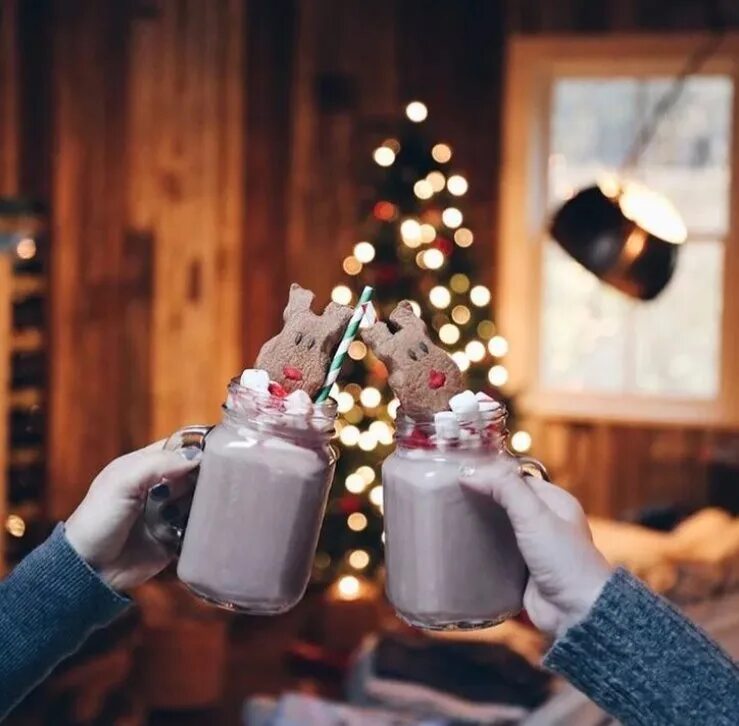 Эстетичный новый год. Подарки на новый год эстетика. Новогодние пресеты. Новогодние украшения эстетика. Уютные зимние раскладки.