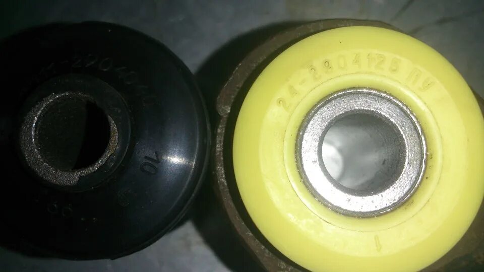 Полиуретан ока. 3501033 втулка. Птп64 242915432. Сайлентблок задней балки шкода фелиция. Сайлентблоки передних рычагов ока 1111 полиуретановые.