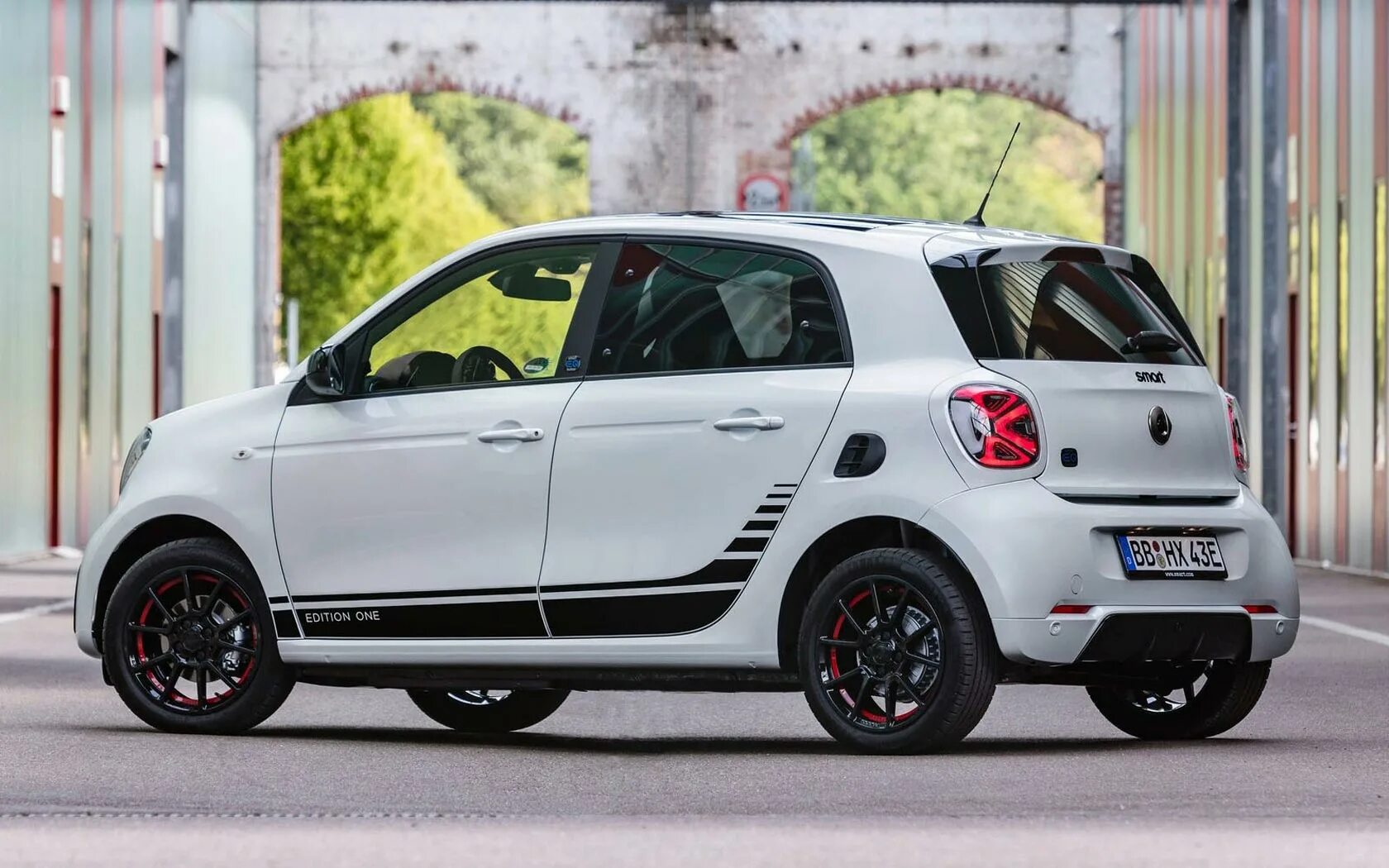 Smart c b. Mercedes smart fortwo 2025. смарт форфоур 2019. smart forfour eq. smart fortwo forfour.