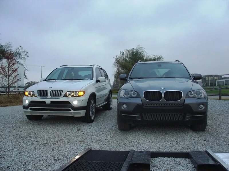 Бмв е70 дорестайлинг. BMW x5 дорестайлинг. BMW e70 Рестайлинг и дорестайлинг. БМВ х5 е53 и е70. БМВ е70 Рестайлинг и дорестайлинг.