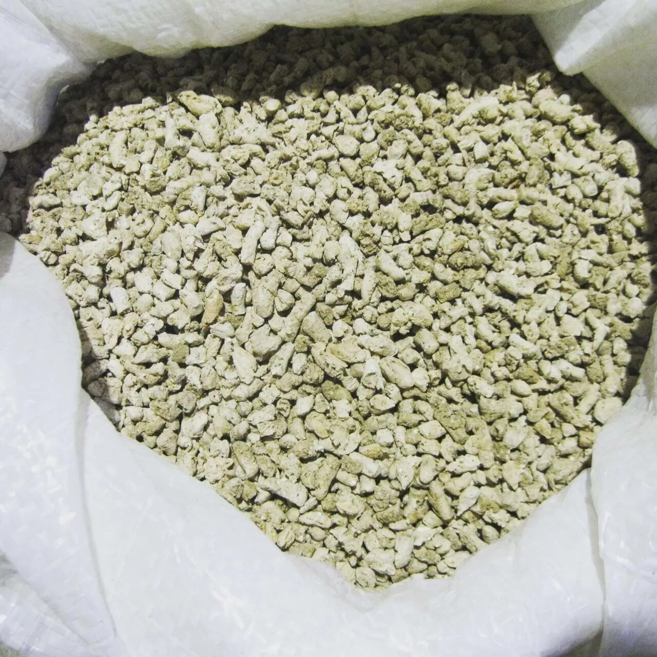 Гранулированные комбикорма. Дон комбикорм. Комбикорм для бройлеров старт. Корм для кур. Белгородский комбикорм для бройлеров.