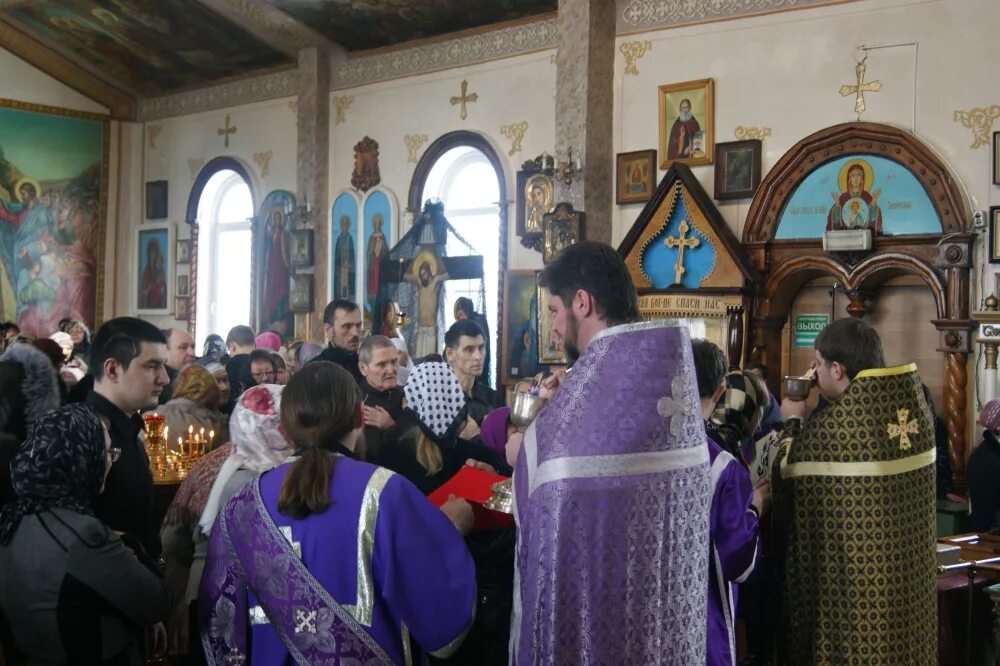 Рождество христово расписание богослужений. Беседы храм рождества христова расписание. Храм в селе беседы. Храм вознесения господня белово. Расписание служение в храме рождества христова нижневартовск.