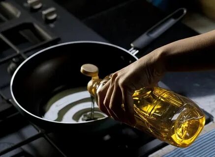 Мясо в растительном масле