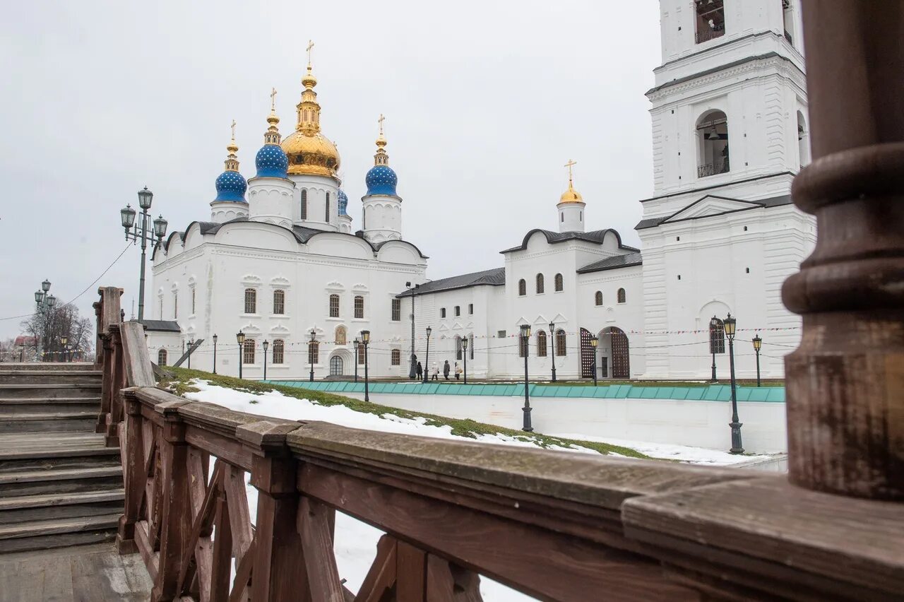 Как называется город тобольск. Тобольск древняя столица Сибири. Города Сибири Тобольск. Тобольск Кремль. Тобольск холмы.