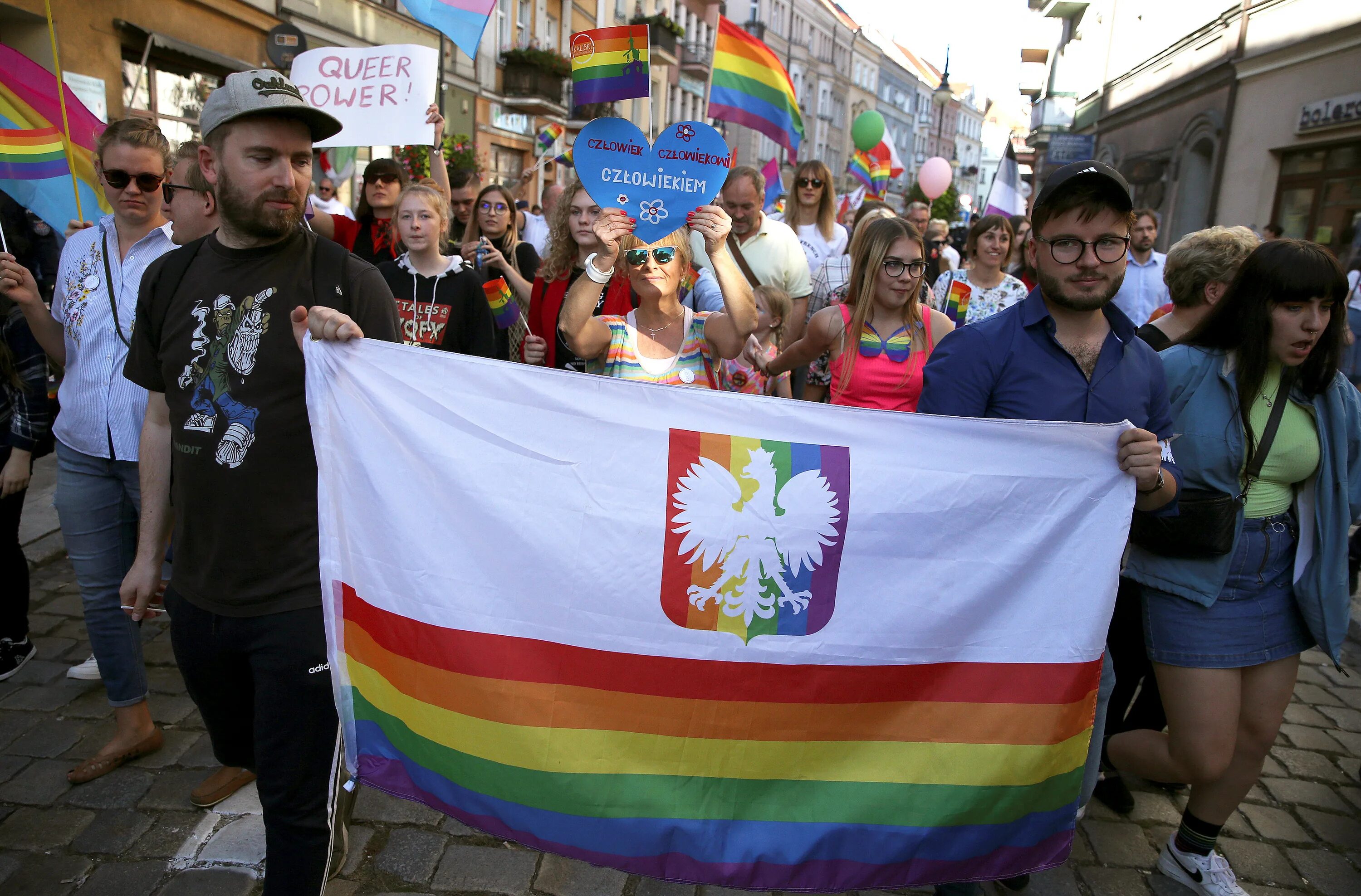 Парад против. Гомофобия в Польше.