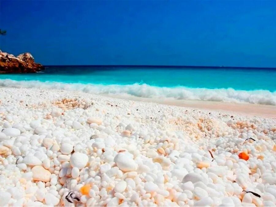 Море песка 2018. Море песка 2018. Море песка 2018. Море пляж. Следы на песке у моря.