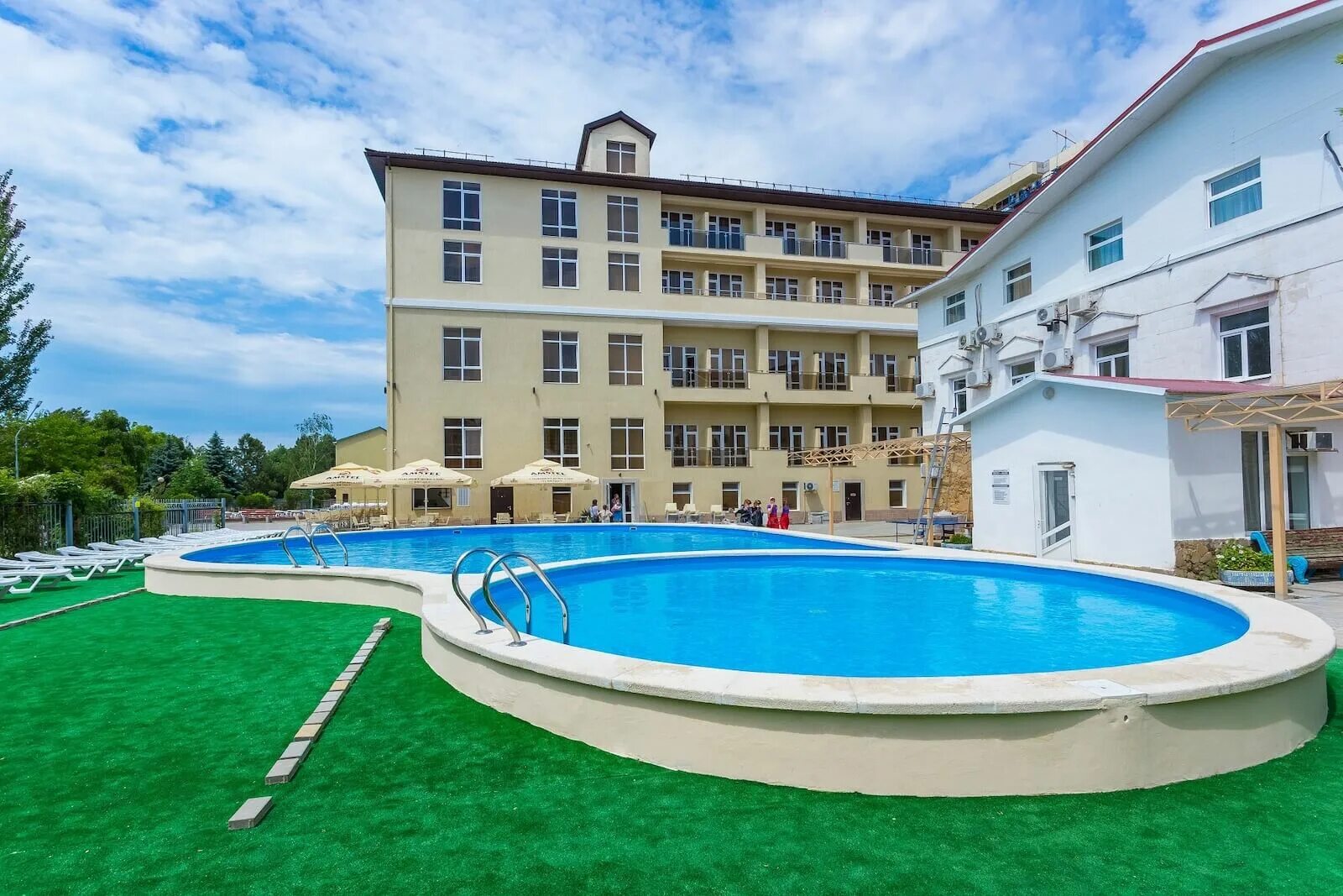 Курортный отель анапа. Санмарин Анапа. Отель Sunmarinn Resort Hotel Анапа. Sunmarinn Анапа. Анапа отель санмарин 4.