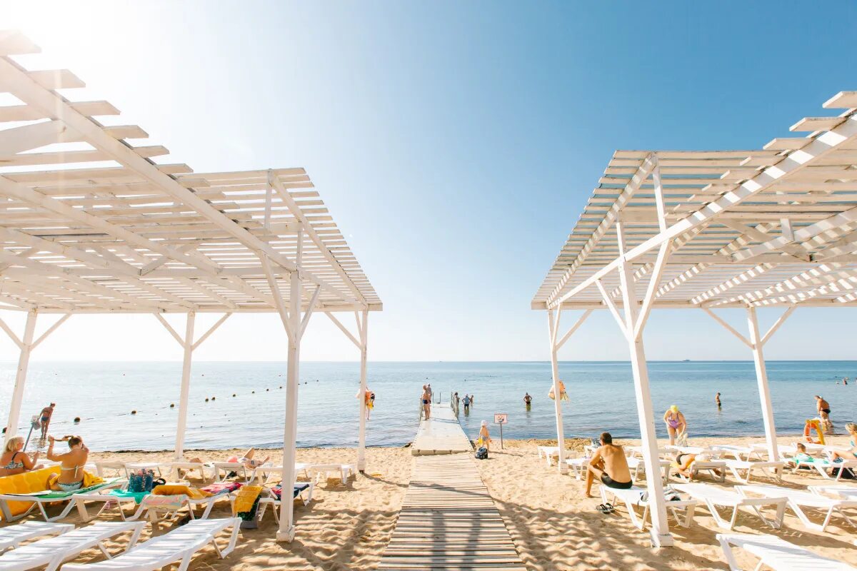 алушта крым санаторий демерджи. новый свет отели с бассейном. отдохнуть в крыму все включено. отели крыма 5 звезд первая линия. отдохнуть в крыму все включено.