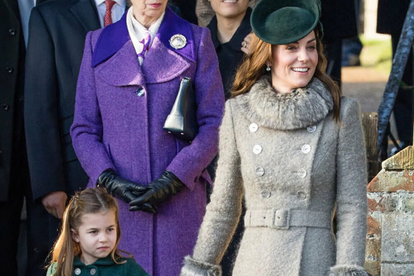 Принцесса миддлтон последние. Принцесса Кембриджская Кейт Миддлтон. Принцесса Кейт и принц Уильям. Дети Кейт Миддлтон и принца Уильяма.