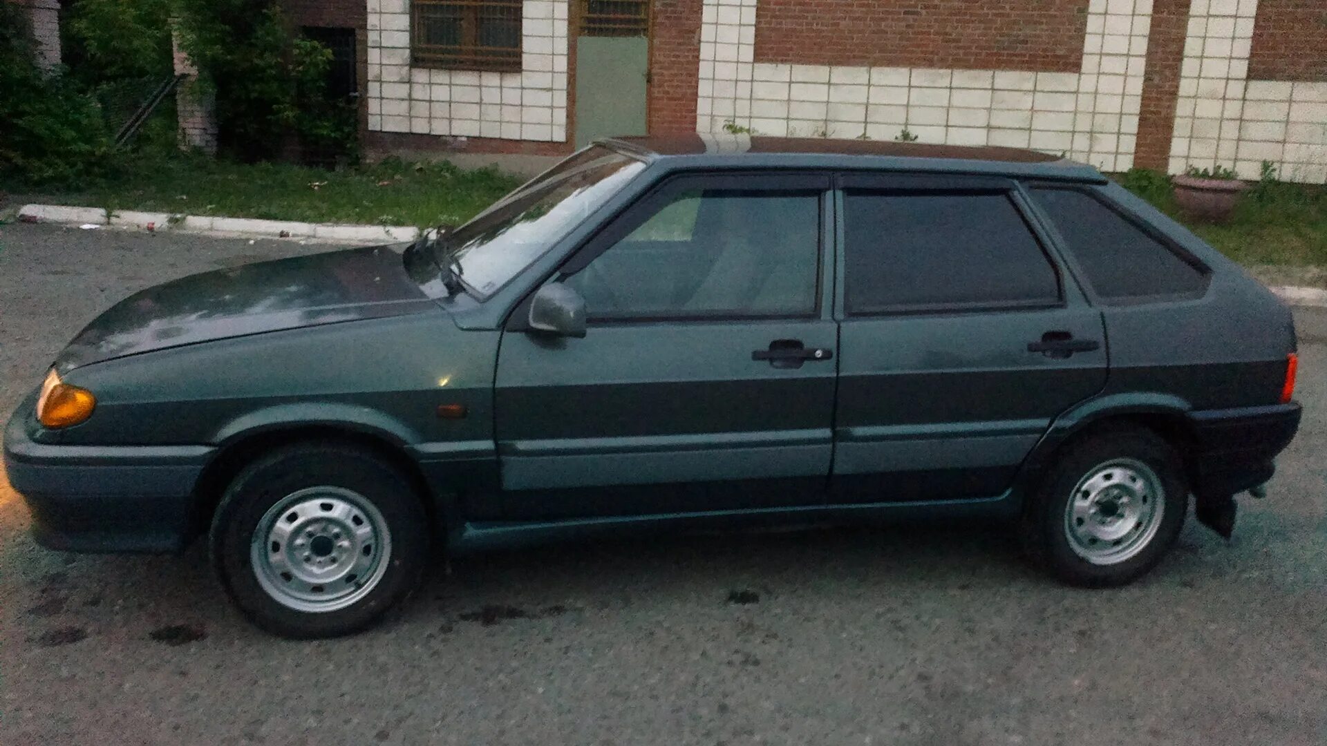 2115 цвет сочи. Ваз 2114 сочи 360. Ваз 2114 цвет сочи. Приора седан 360 сочи. Цвет сочи 360.