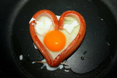 Яичница сосиска сердце