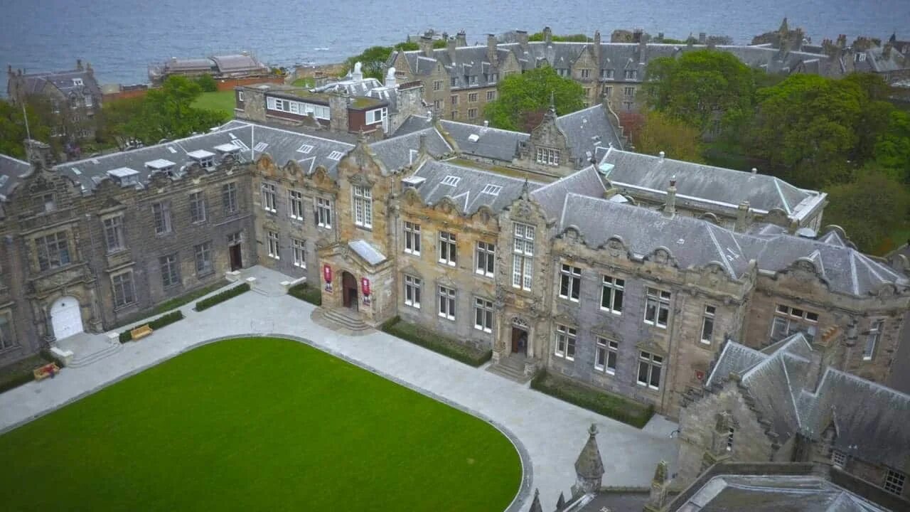 The university of andrews
