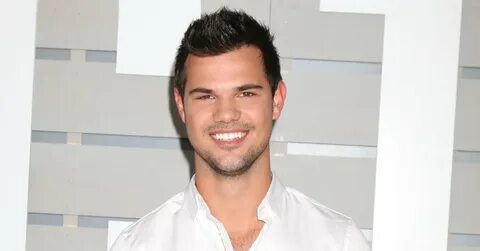 Lagerda maslahatchi bilan jinsiy aloqa