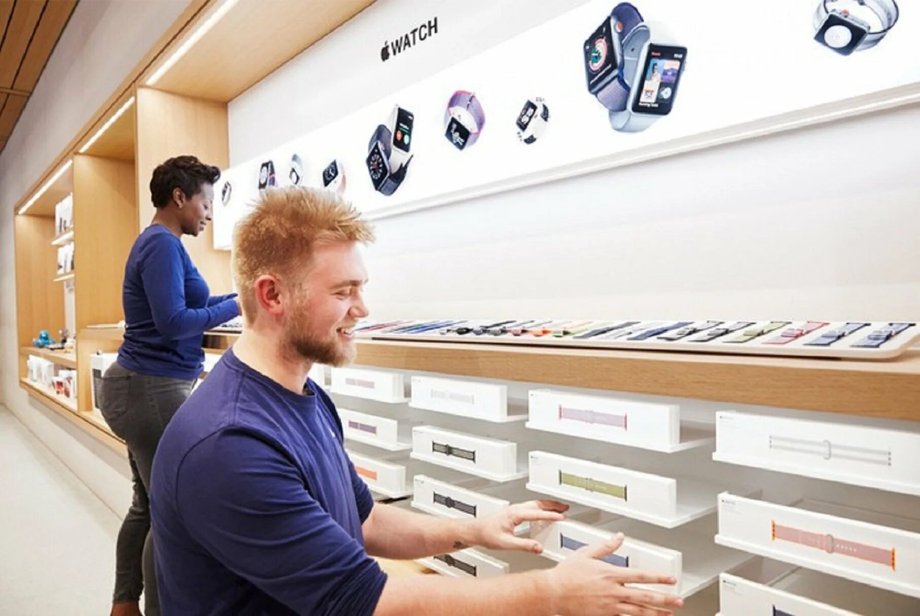 Интернет магазин store отзывы. Магазин Apple. Магазин техники Apple. Магазин Apple в США. Apple iphone магазин.