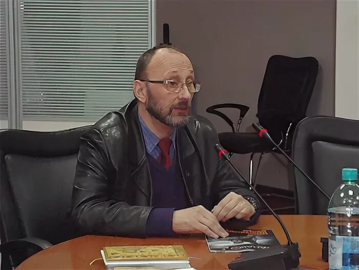 Прохоров департамент инвестиционной. Директор специальных программ. Генеральный директор востокцемента. Директор специальных программ. Директор специальных программ.