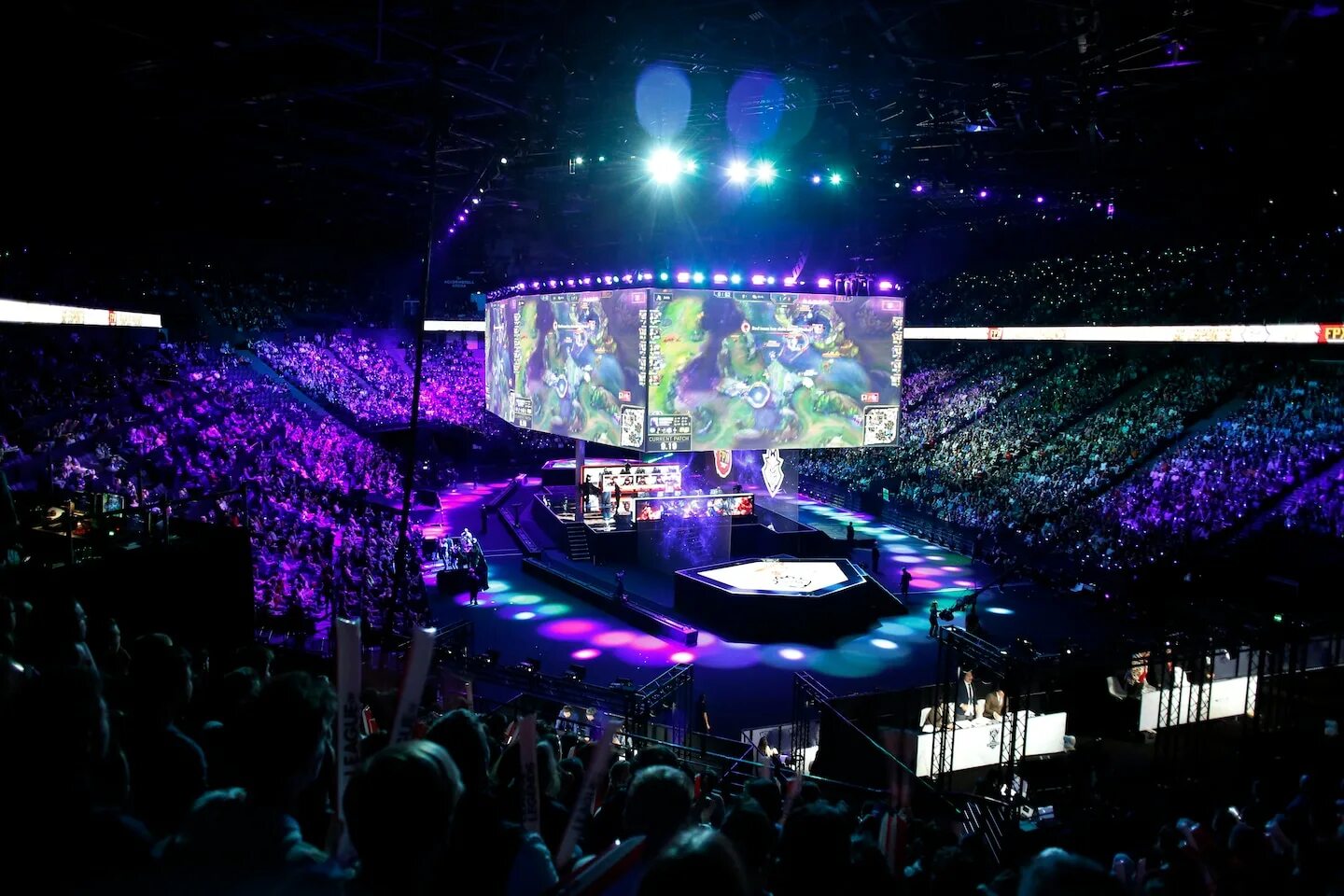 League of legends esports. League of legends 2014 world championship. Team liquid 2022. Киберспорт арена. League of legends киберспорт.