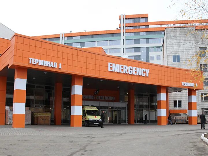 Гкб 7 им садыкова. 7 поликлиника казань чуйкова. гкб 7 казань. 7 ая городская больница казань. центр экстренной медицины казань.
