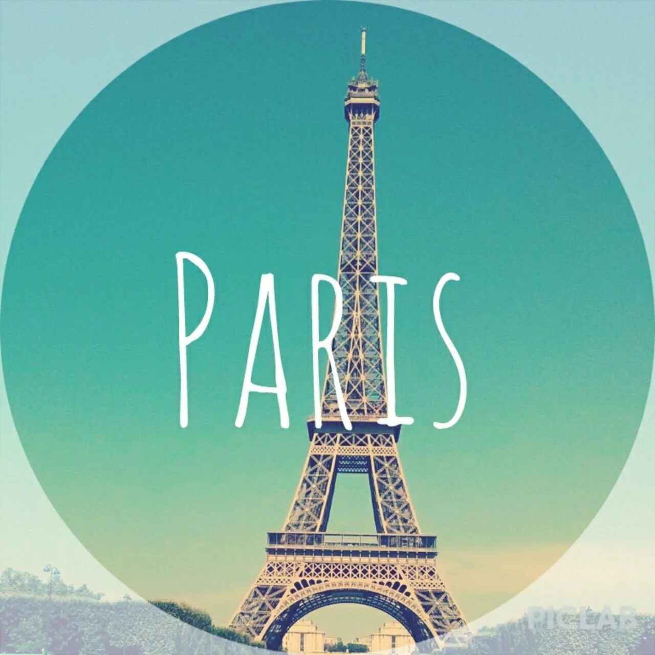 Тема париж. Надпись париж. paris надпись. эйфелева башня надпись. paris надпись красивая.