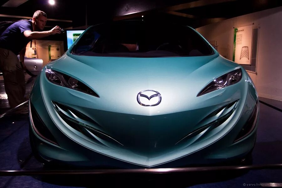 Новый концепт мазда. Мазда 6 бм. Мазда японская машина. Мазда 2 местная. Mazda kiyora.