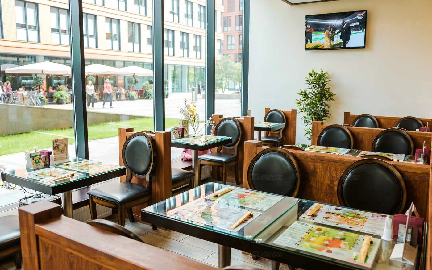 Банкетный зал ресторана Ичибан Боши (Ichiban Boshi) на улице Красной Пресня - То
