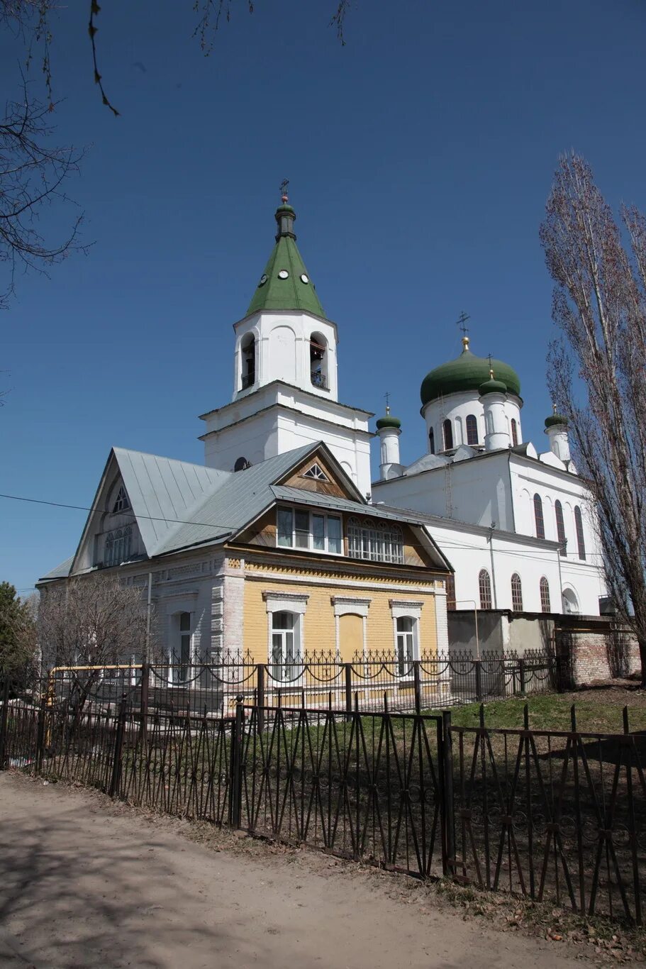 Никольское погода кузнецкого. Кузнецкий район Пензенской достопримечательности. Заброшенные места Пензенской области Кузнецкого района. Кладбище города Кузнецка. Красивые места Кузнецкого района.