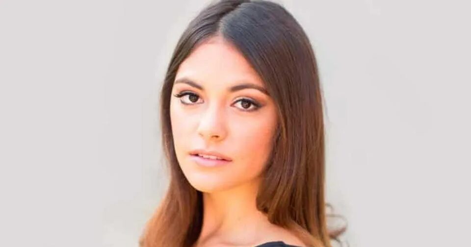 Блю хант актриса. Блю хант. Блю хант. Блю хант feet. Блю хант даниелла мунстар.