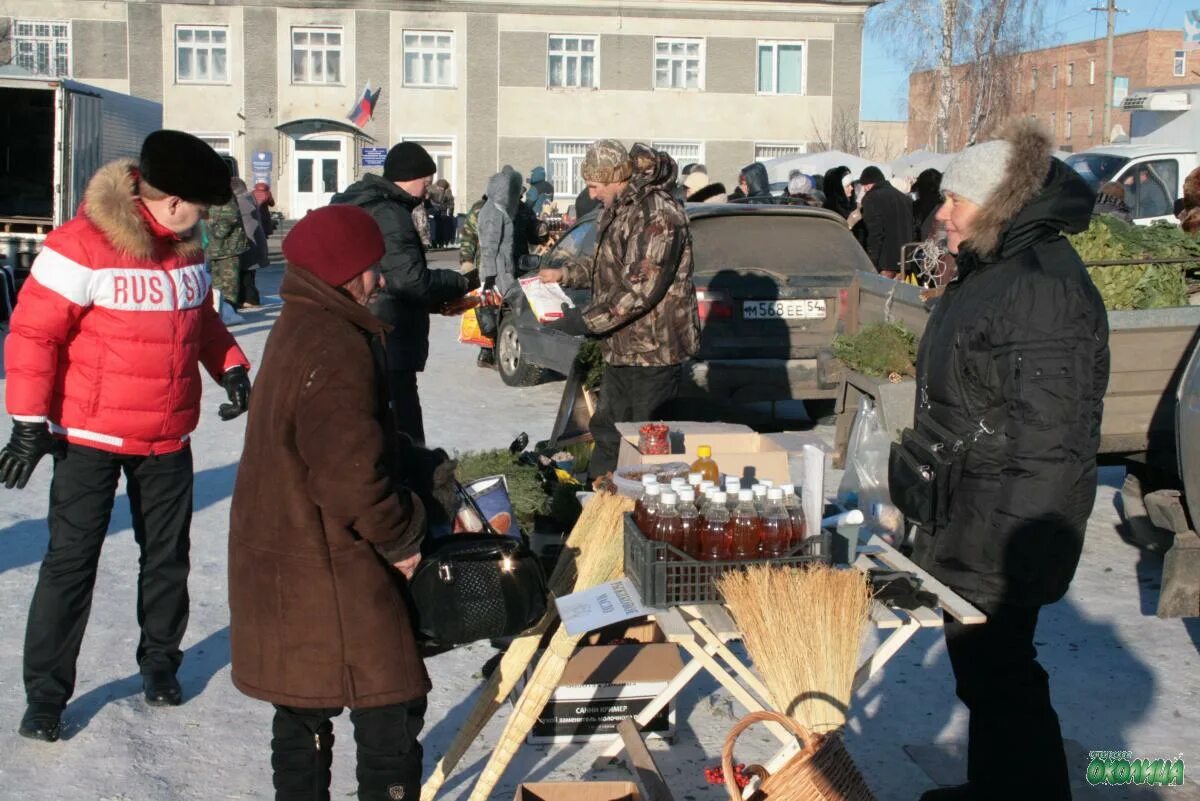 Околица татарск последний. Ярмарка сельхозпродукции. Ярмарка предпринимателей. Сельхоз мероприятия. Околица Татарск последние новости.