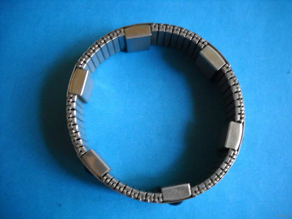 Браслет от давления купить. Pat 269121 японский магнитный браслет aimante. Японский магнитный браслет Magna 1980. Браслет магнитный elinks. Электромагнитный браслет Orbit Handels.