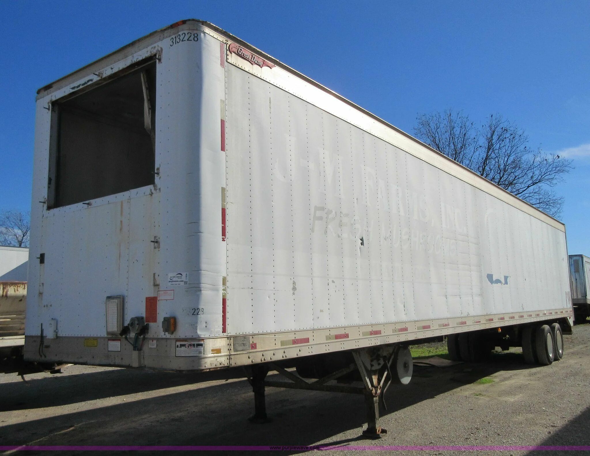 Полуприцеп рефрижератор utility vsr. Ворд trailer schmitz. Man tga 2019. Фургоны для етс 2. Тягач для етс 2.