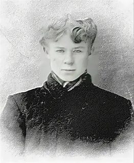 Средний брат есенина
