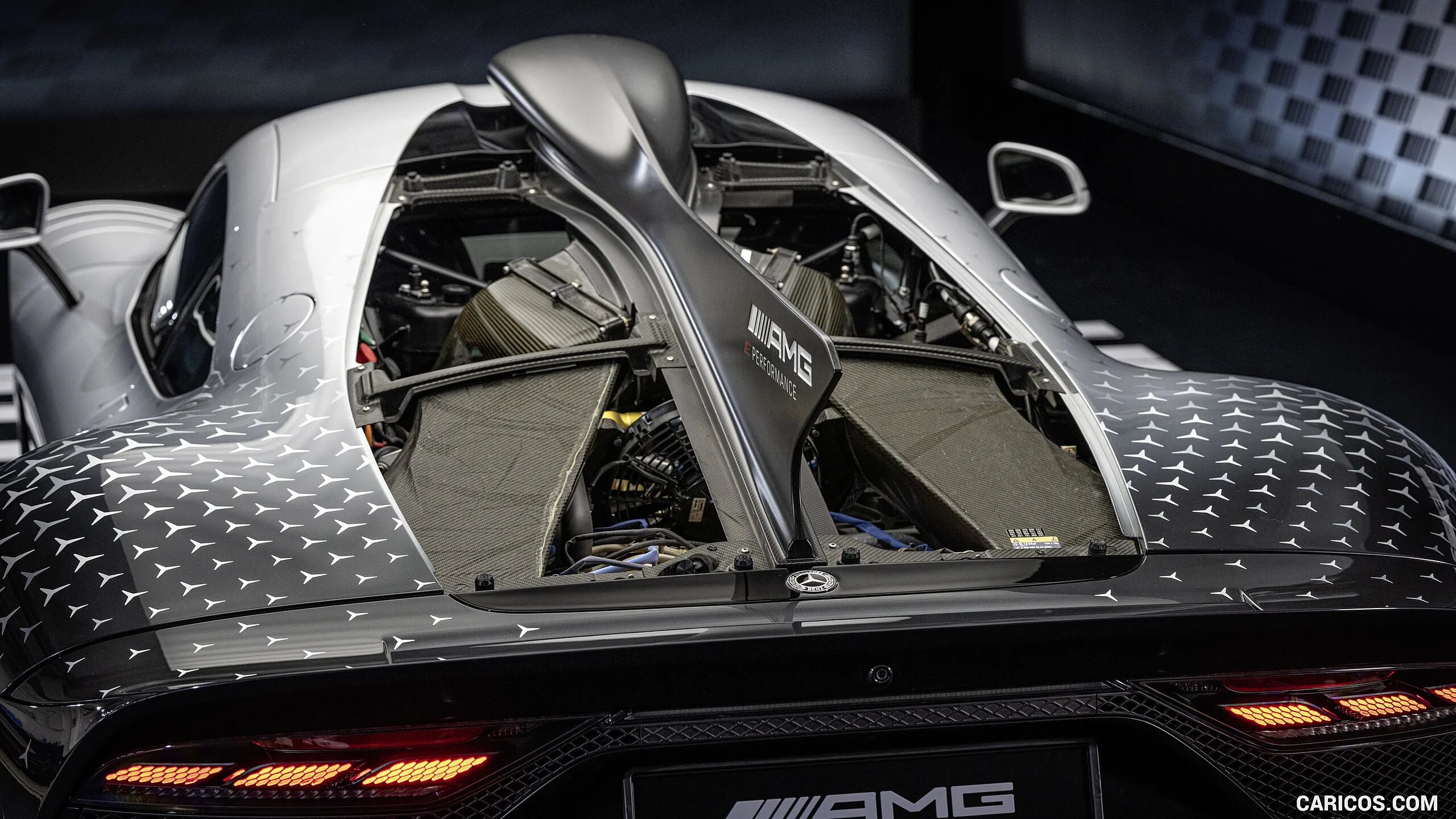 Mercedes amg one. Mercedes-amg project one. Mercedes amg one 2022. Мерседес амг гиперкар. Mercedes amg one 2021.