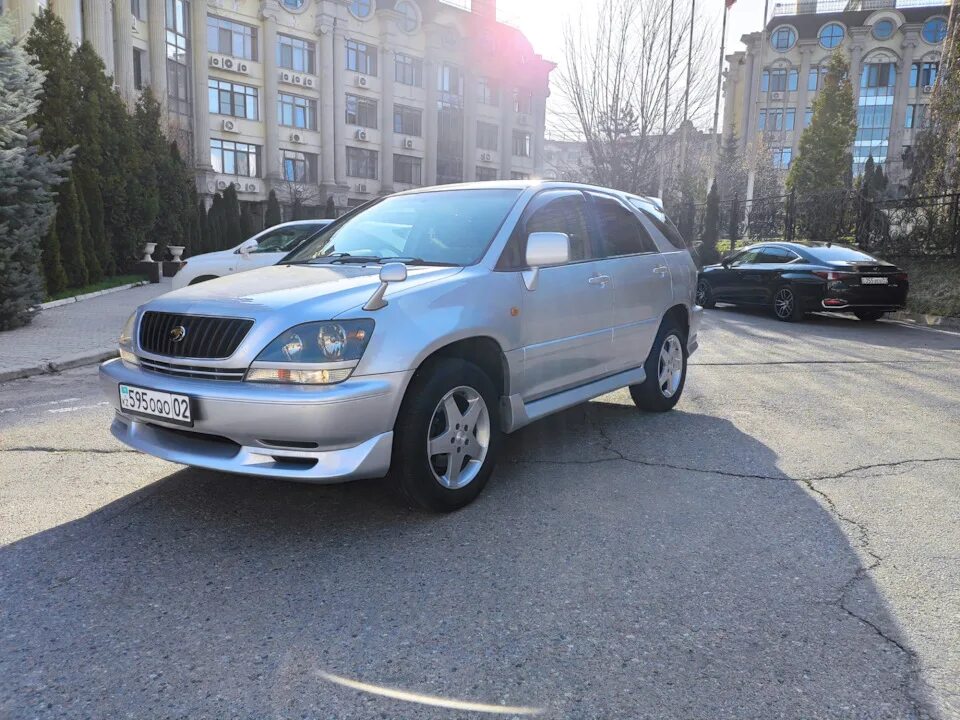 Toyota harrier 2000 год. Toyota Harrier 2000. Toyota Harrier mcu35. Харриер 2000 года 2.2 . 4вд. Тойота Харриер в ГТА 4.