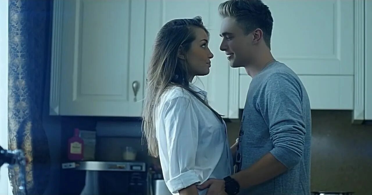 мужчина и женщина страсть.