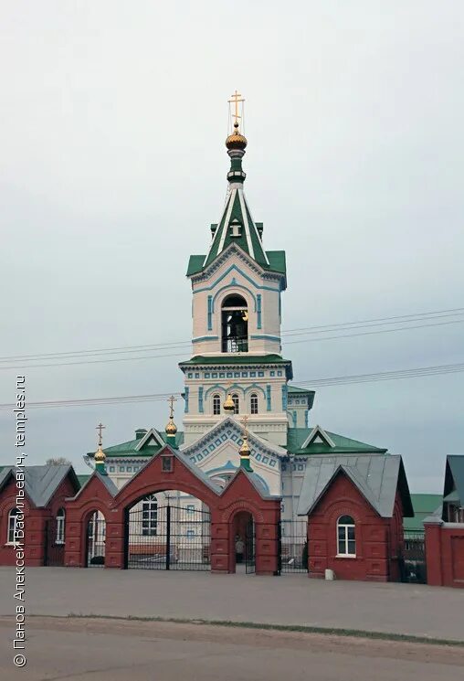 Перевозное удмуртия монастырь. Воткинск перевозное. Успенский женский монастырь село перевозное. Село перевозное воткинского района женский монастырь. Перевозное удмуртия монастырь.