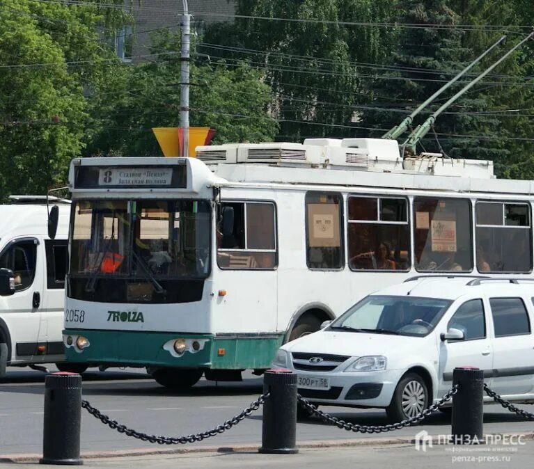 Проезд в общественном транспорте пенза. Троллейбус пенза. троллейбус 5 пенза.