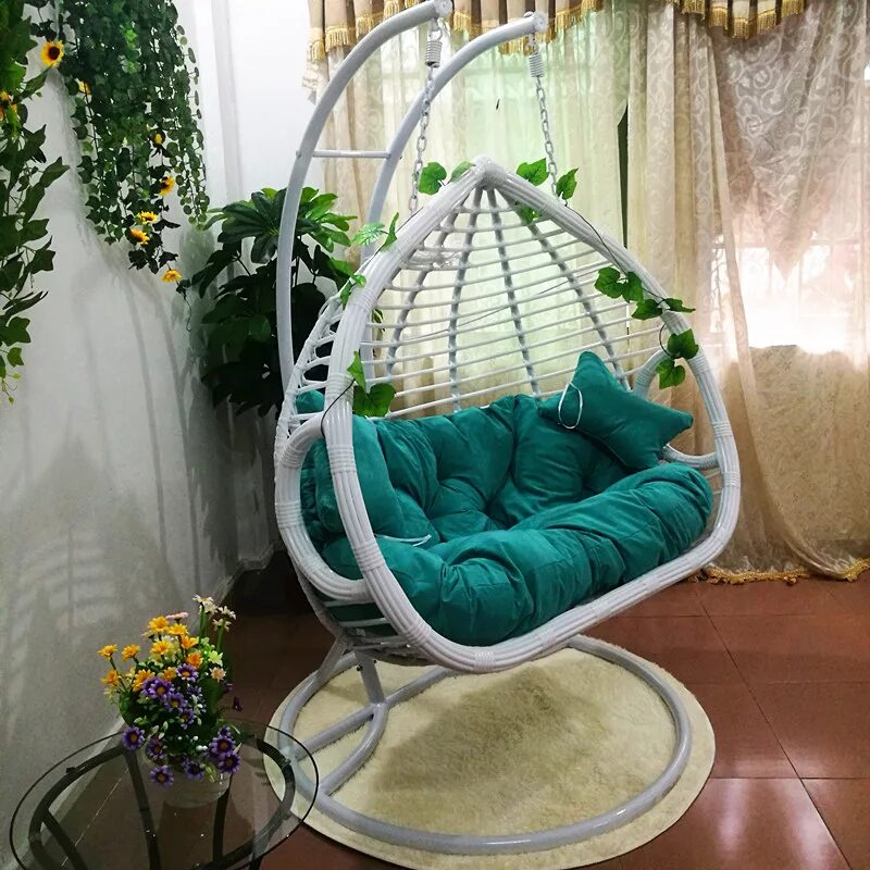 Дизайнерское кресло на балкон. Качалка на балконе. Кресло качели на балкон. Плетеные кресла для лоджии. Качалка на балконе.