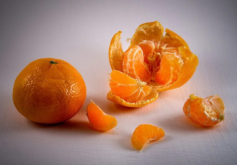 Мандарина гош. Нектарин мандарин. Манго и мандарин. 2 Мандарина. Апельсин и мандарин.