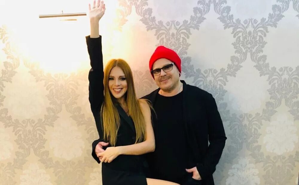 Наталья подольская 2022. Подольская эта любовь. Владимир пресняков и наталья подольская. Подольская эта любовь. Наталья подольская и владимир пресняков kissлород.