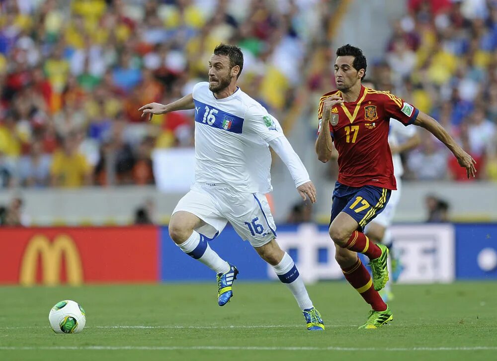 Pedro бразилия футбол. Конфедерация 2013. Фиесталония испания 2013. Конфедерация 2013. Италия бразилия серия пенальти.